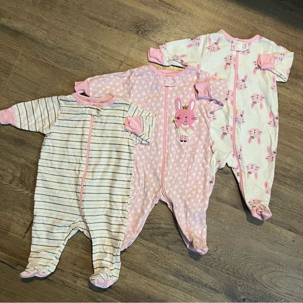 Gerber Footie Pajamas, size Newborn, set of 3